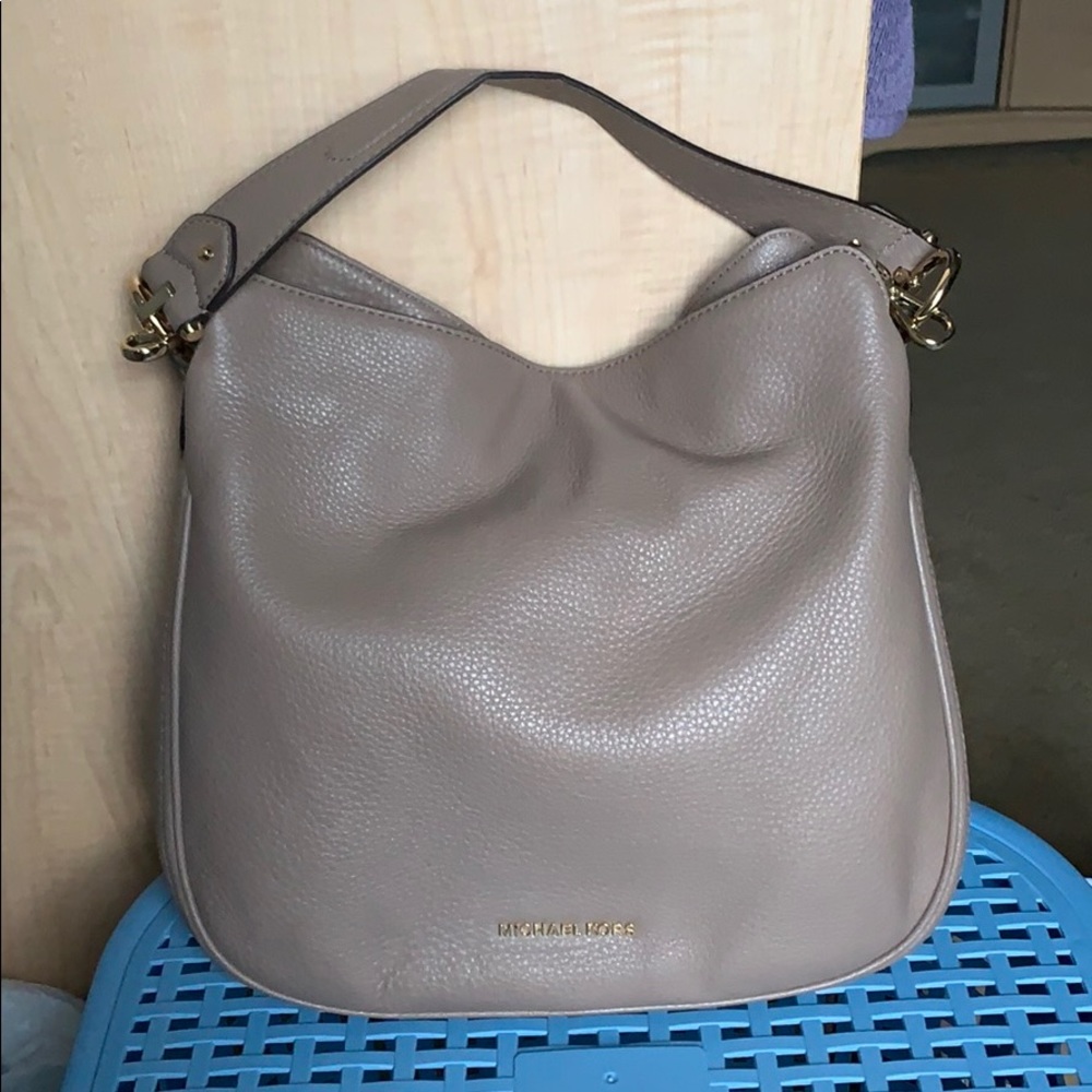 Michael Khors handbag